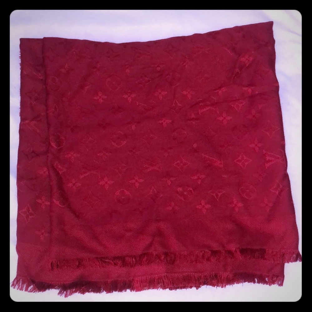 Louis Vuitton wine monogram shawl scarf